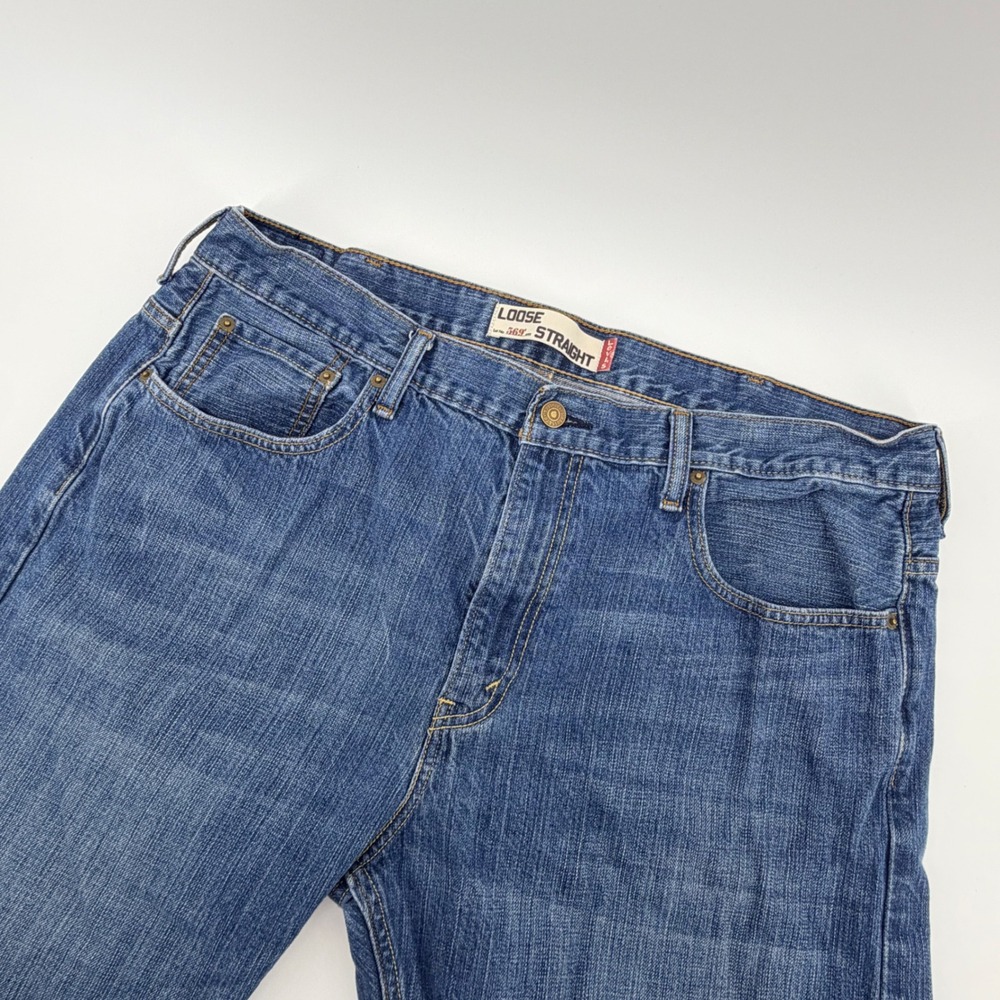 Levis 569 Loose Straight Jeans Mens 38x30 Blue Medium Wash Denim Cotton - Picture 1 of 9